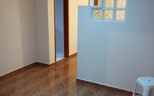 Alugo apartamento no bairro Campinas em São José – SC